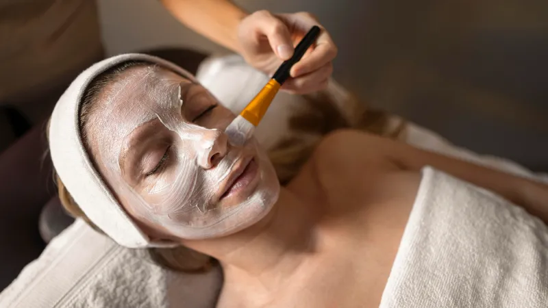 HEALTHY AGEING & SKIN LONGEVITY FACIALS marbella